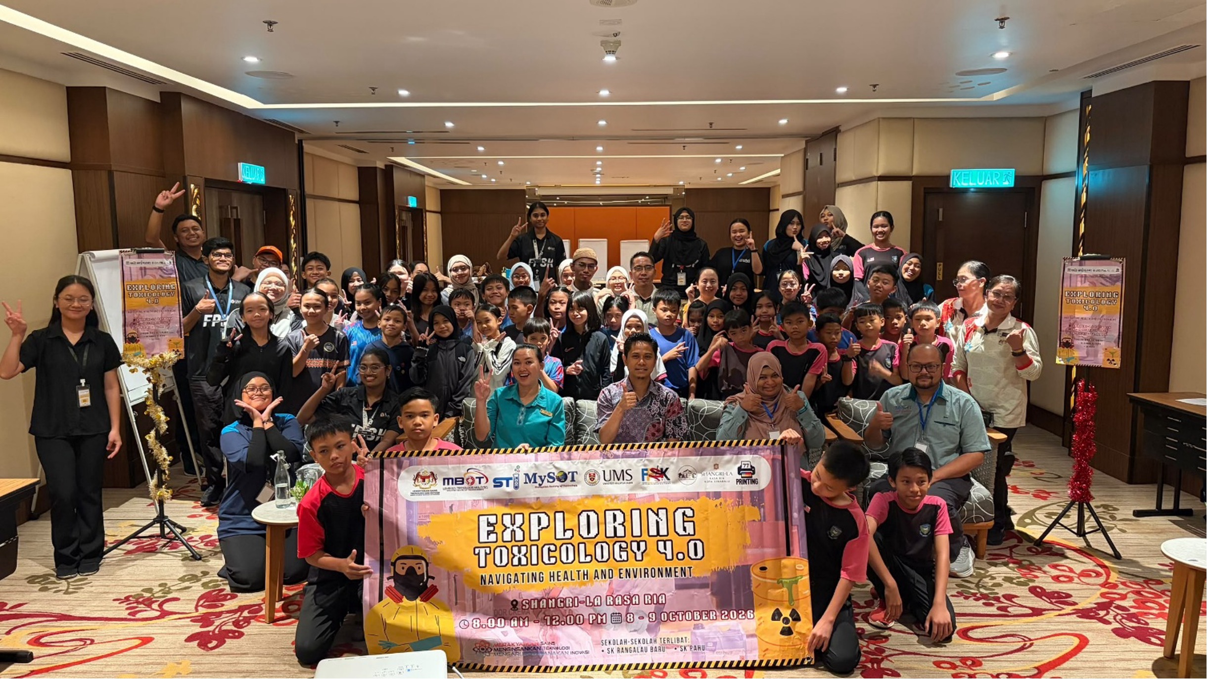 Eksplorasi Toksikologi Semai Minat Sains dalam Kalangan Murid